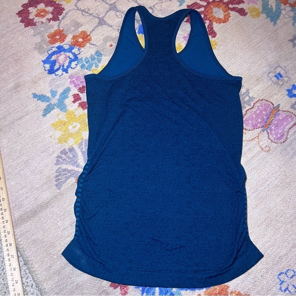 Athleta Racerback Top Womens Size M Activewear Blue Space Dye Gym Rouching - Picture 7 of 7